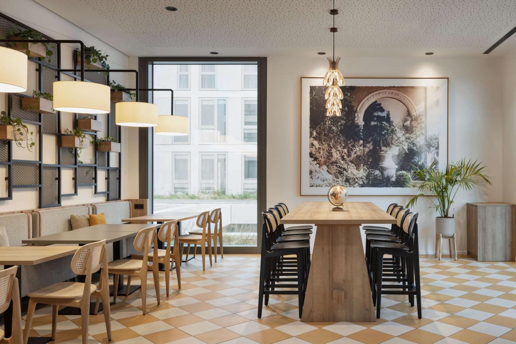 Spark By Hilton Vienna Donaustadt Екстер'єр фото